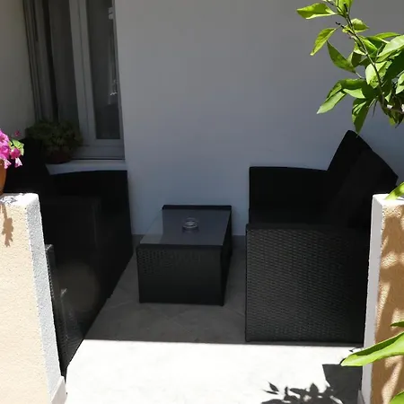 Family-friendly With Swimming Pool Jelsa, Hvar - 22432