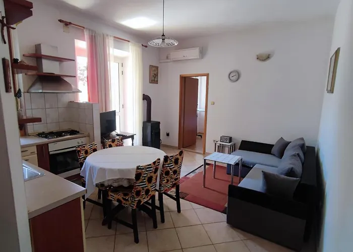 Family-friendly With Swimming Pool Jelsa, Hvar - 22432 Jelsa (Hvar)