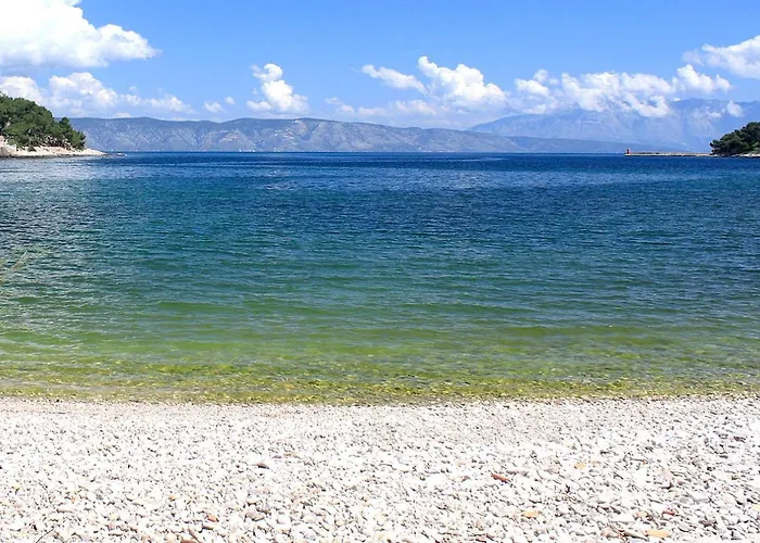 Family-friendly With Swimming Pool Jelsa, Hvar - 22432 Lägenhet Jelsa (Hvar)
