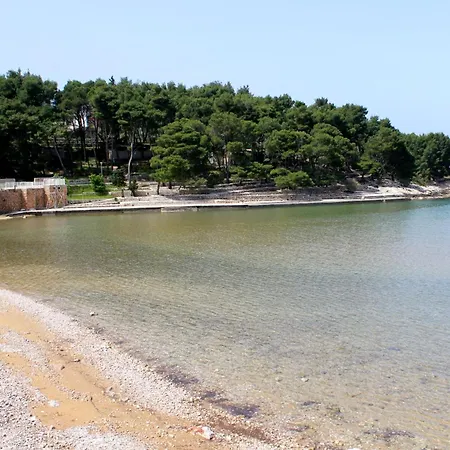 Apartment With A Swimming Pool Jelsa, Hvar - 22432
